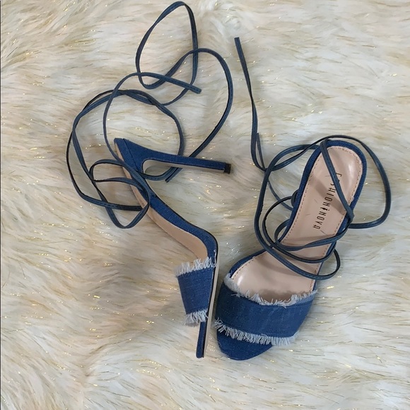 🌻Wrap Around Denim Heels🌻 - Picture 4 of 5